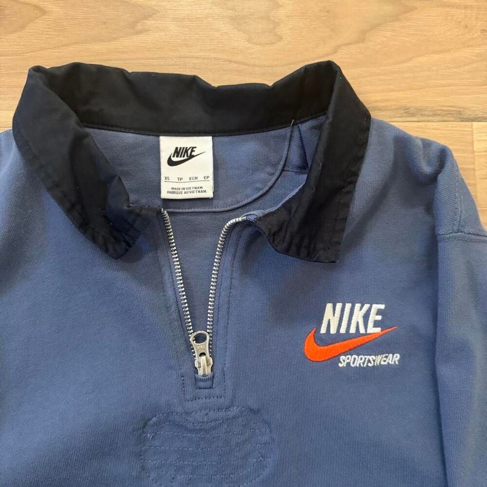 Nike blue quarter zip sweatshirt embroidered preppy size XS
